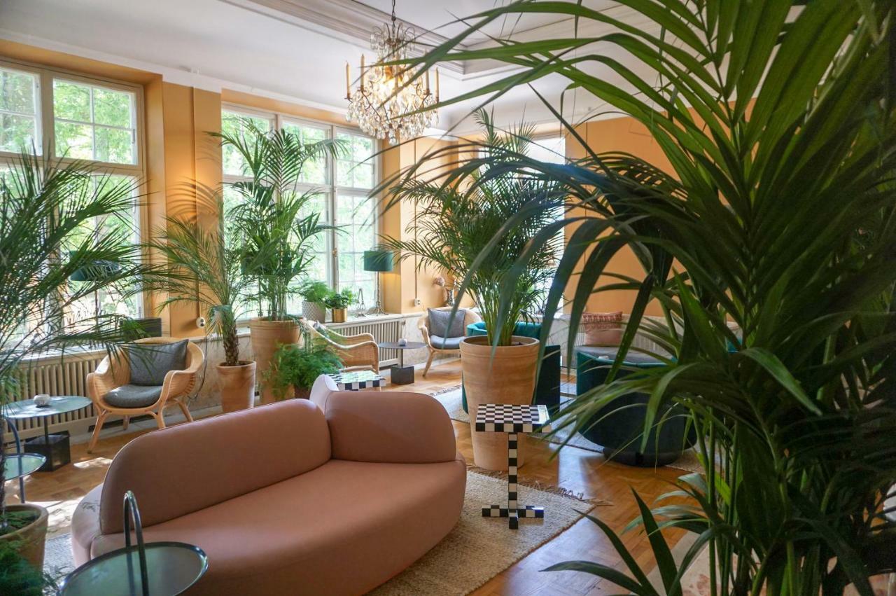 Hotel Naesby Slott Täby Esterno foto